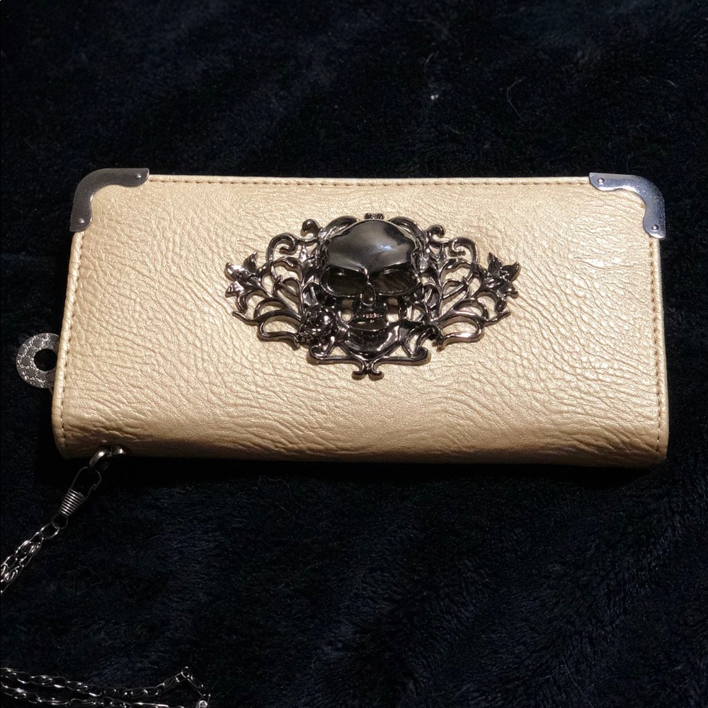 Cream Leather Skull Clutch